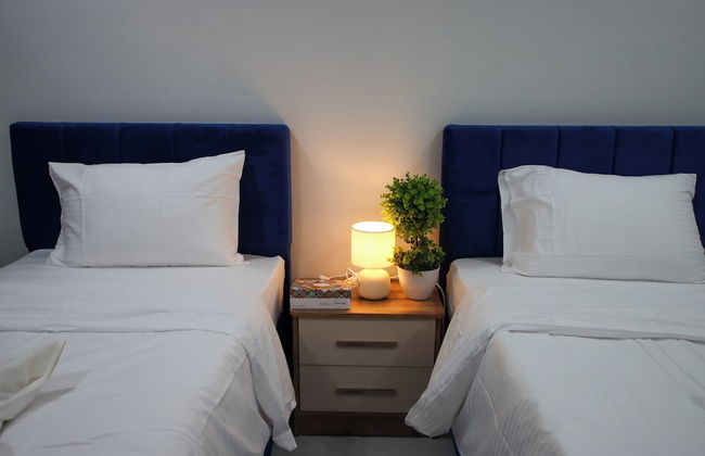 STAR NIGHT FURNISHED APARTMENTS - Photo 42