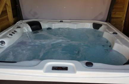 Hot Tub Pet Friendly Luxury Cosy Cottage, Near Withernsea and Patrington - Foto 10