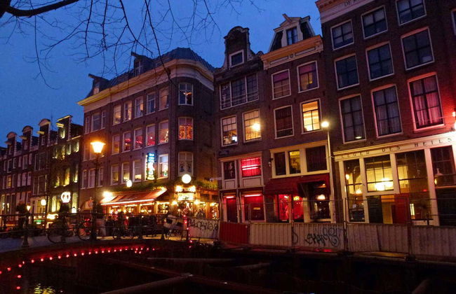 Visita guiada por el Barrio Rojo - Foto 3