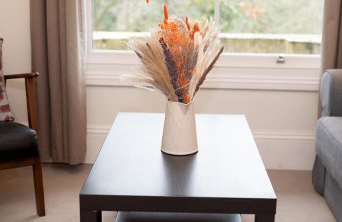 Stunning 1 BR Surbiton with views, near station - Pass the Keys - Foto 38