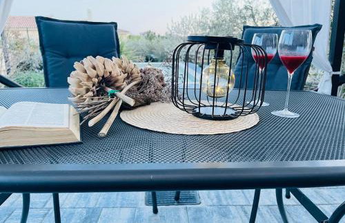 Holiday House Tesser with Pool - Foto 6