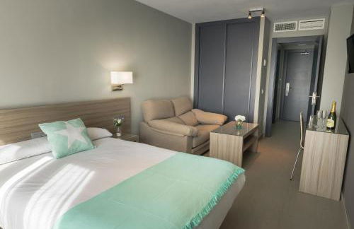 Apartamentos Santa Clara - Photo 12