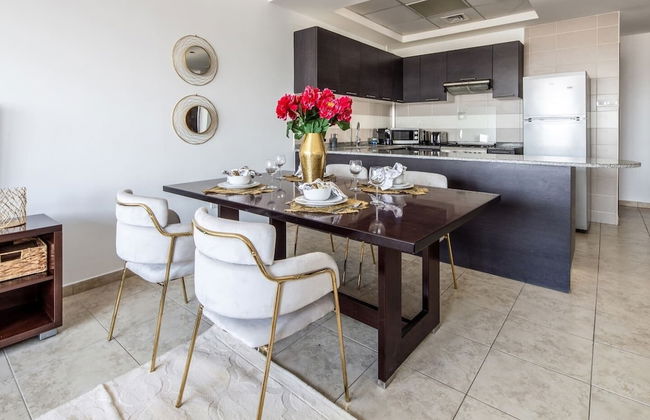 Outstanding 2BR in Serene JVT Neighborhood! - Photo 22