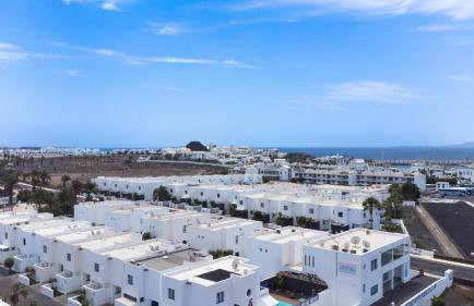 Luxury 3-bedroom villa with heated private pool - in Marina Rubicon, Playa Blanca, Lanzarote - Foto 25