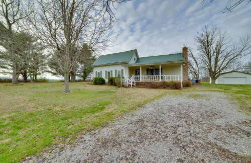 Peaceful Hazel Cottage with Deck and Yard! - Foto 1