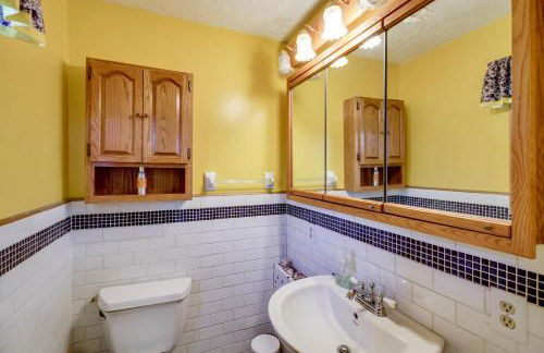 South Long Lake Home with Swim Area Pets Welcome! - Photo 19