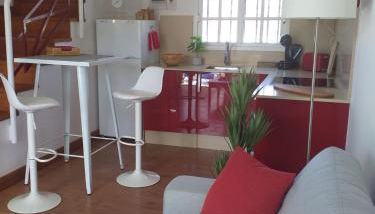 Apartment duplex -The Sunny Hut - swimming pool - Free Wifi & AC- Residence Las Marinas - Foto 4