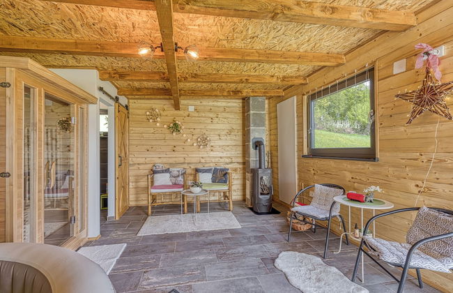 Rural House With Wellness - Photo 25