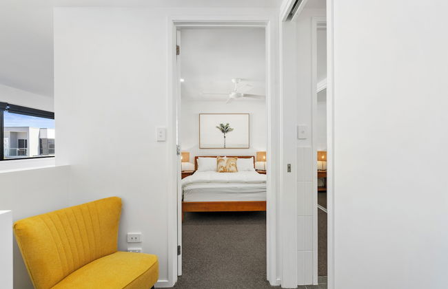 1 Bedroom Modern Townhouse in Casuarina - Photo 3