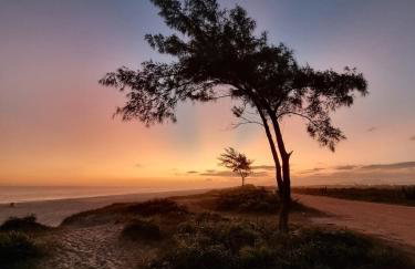 Solaris Beach House - Espaçosa e perto de tudo - Foto 18