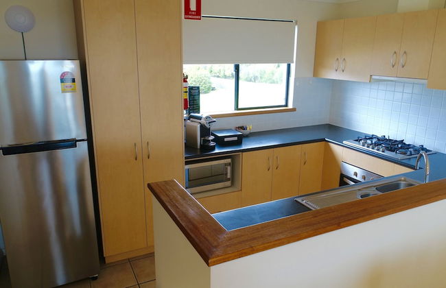Margaret River Beach Apartments - Photo 16