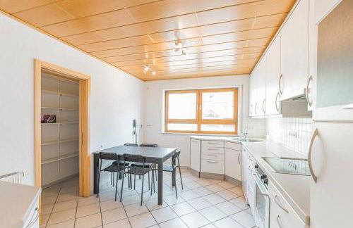 G02 große Wohnung - ideal für Teams und Monteure - Self Check-In - Foto 8