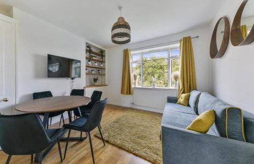 Stylish Modern 2 Bed in Central - Foto 1