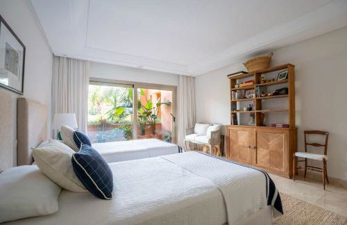 Exclusive 1 line Beach Apartment in Marbella with Panoramic Views - Foto 23
