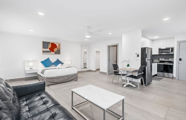 Unique Retreat - Unit C: Charming 2nd-floor Escape - Foto 10