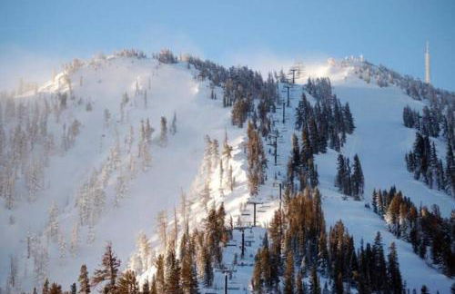 NEW Upscale House, Tahoe 30-min w/ Cal King - Foto 64