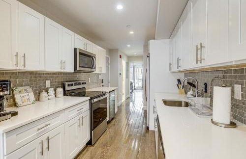 Month-Long World Cup Hub 3 Mi to Lincoln Financial - Photo 4