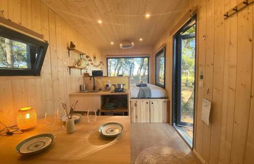 Tiny-House Grand Confort - Salle de bain italienne - Lit King - 10 min A7 - Foto 4