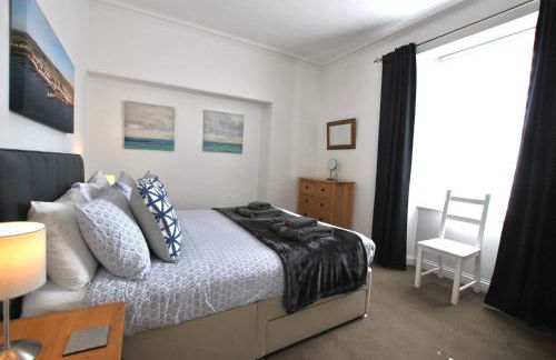 Sea Whisper- lovely home in charming village - Foto 14