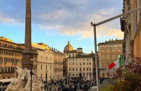 CadensPlace - Overlooking Piazza Navona by dbalconycollection - Foto 1