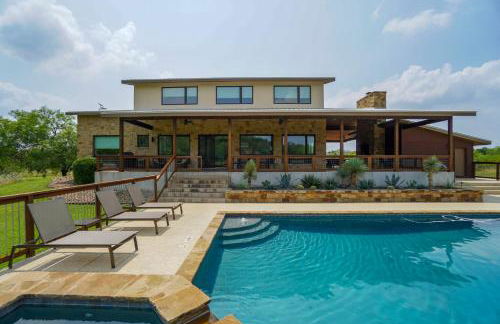 Large Luxury Blanco Riverfront Home with Pool - Foto 27