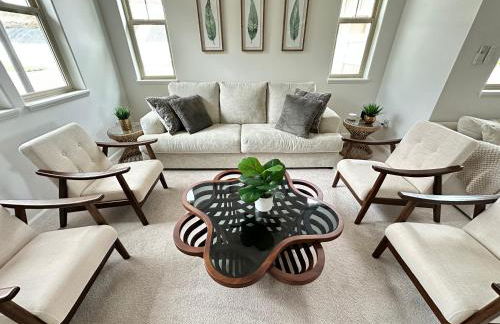 New 4 Bedroom Home with Ocean and Gorgeous Mountain Views in the gated community of Mauna Olu - Foto 15