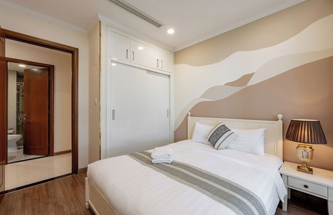 Vinhomes Cozy Apartment - Photo 55