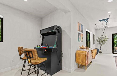 Aframe River Retreat, Sauna, Hot Tub, Workspace, New Build! - Foto 7