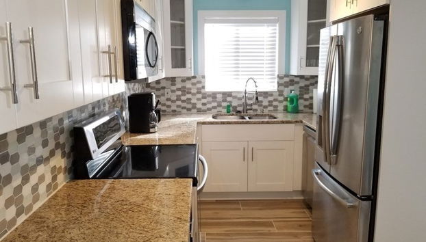 206 B New 1 Bedroom Home by RedAwning - Foto 5, Cocina privada