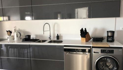 SUNSEA HOUSE - Photo 4