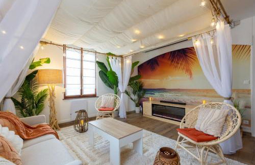 CathyVoyages - Ciel étoilé - Bord de Mer - Parking gratuit - Vidéoprojecteur - Lit rond - La Paillote Strasbourgeoise - Photo 5