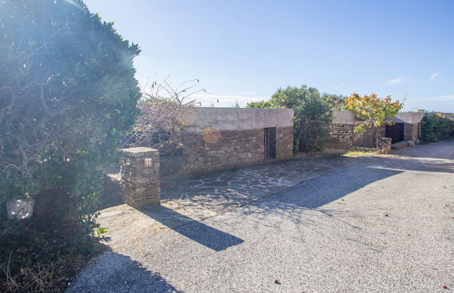 2 bedroom House in Bormes-les-Mimosas with garden and terrace - Photo 21