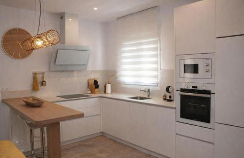 Chalet con piscina en Naveros - Foto 19