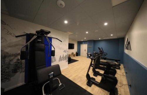 Arc 1950 Ski in Ski out and Spa- Newly refurbished 153 Sources De Marie- 2 bedroom , 2 bathroom-Sleeps 4-6, Mont Blanc view from every window, Free WiFi - Foto 26