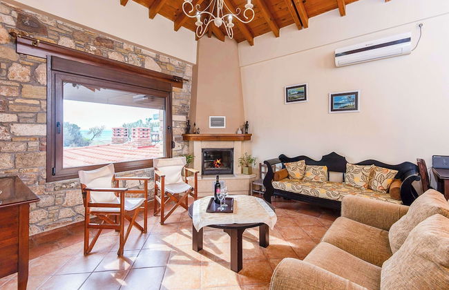 Beachfront Stone House - Samos Seaview Retreat - Foto 2