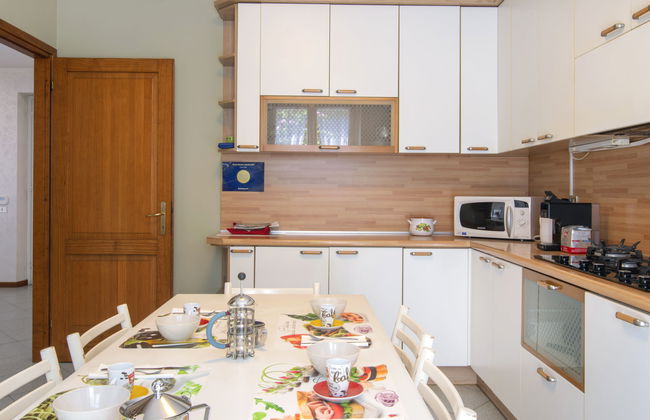 3 bedroom House in Bellano with private pool and garden - Photo 10