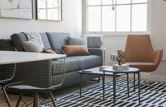 Unique Historic Experience Conveniently Located in the Heart of Cincinnati - Foto 48