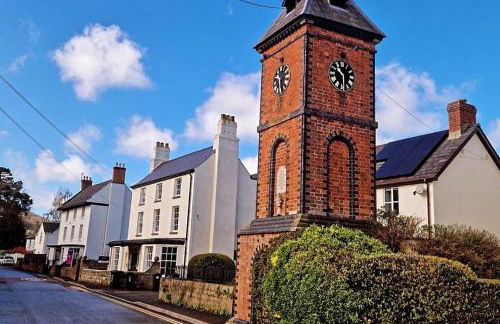 Whitchurch Clock Tower Apartment - Foto 1