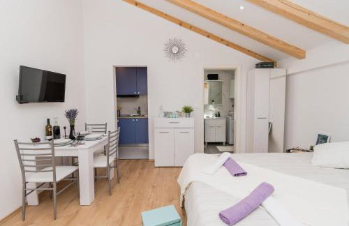 Studio Apartment Harmony NP Krka - Foto 15