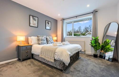 Cozy 2BR Getaway - Private Hot Tub & Bath Retreat - Foto 15