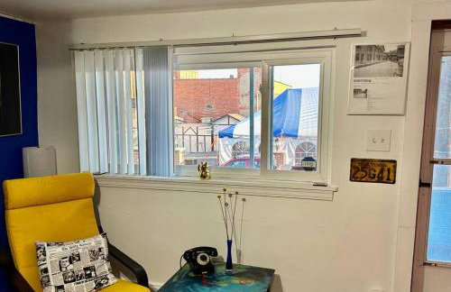 Unique Artsy 2 Bdrm Apt 1.5 mi from Downtown - Foto 10