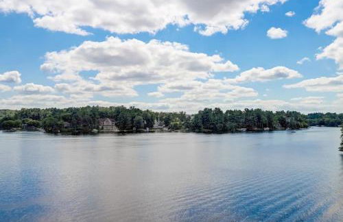 Lakefront Luxury for Families or Couples - Foto 21