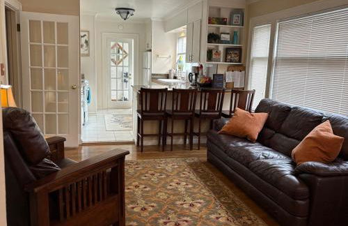 Seattle-Queen Anne--7 BR 3 BA--One Block to SPU - Foto 4