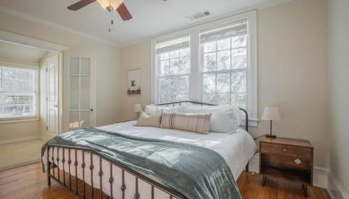 Classic City Apartment w Firepit - Photo 2, Other