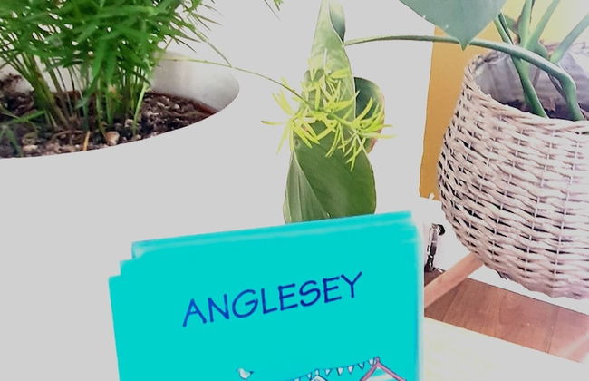 Lligwy House - Charming 3-bed House in Holyhead - Photo 2