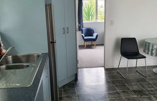 Alice House - Photo 15