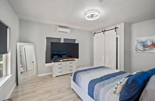 Gorgeous 6BR Sleeps 18 w Hot Tub - Foto 21