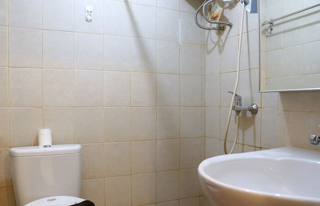 Comfort And Minimalist Studio At Maple Park Sunter Apartment - Foto 12