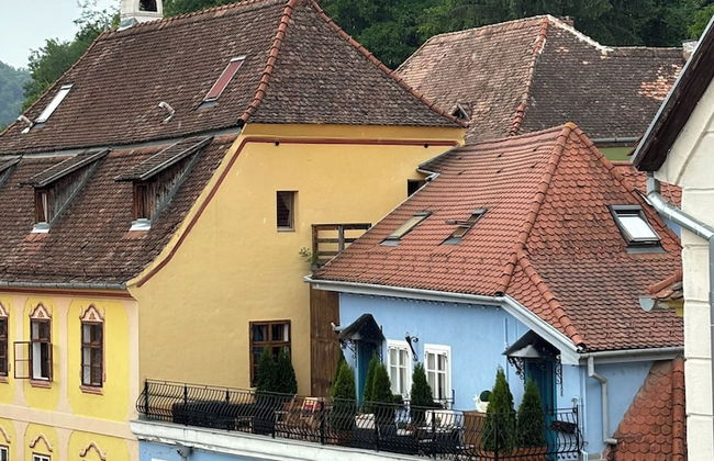 Blue House Citadel Sighisoara - Foto 11