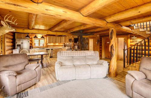 Fish and Hike Seeley Lake Cabin on 2 and Acres! - Foto 8